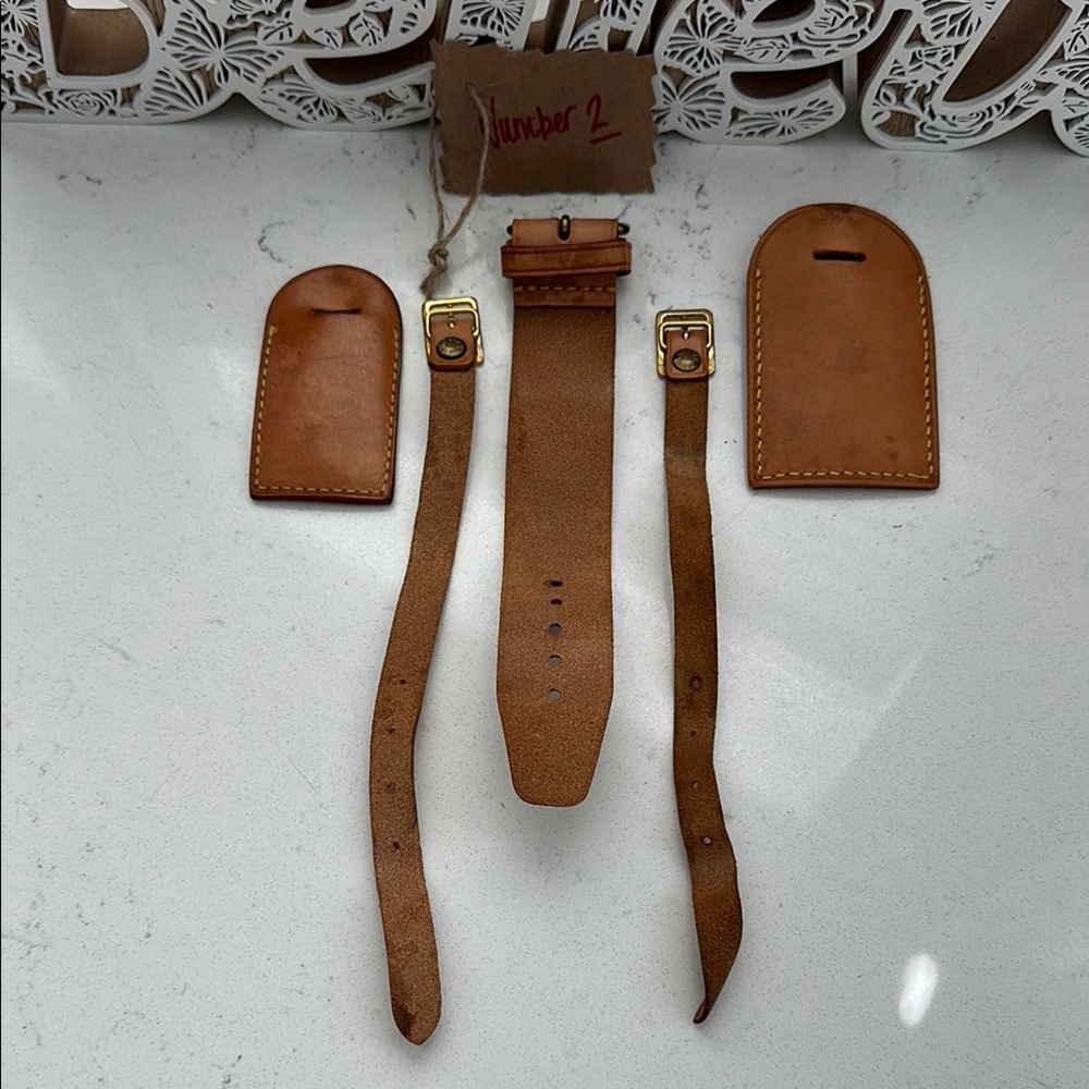 LV#2 ~ Louis Vuitton Brown Leather Luggage Tags and Straps & Poignet - Picture 2 of 14